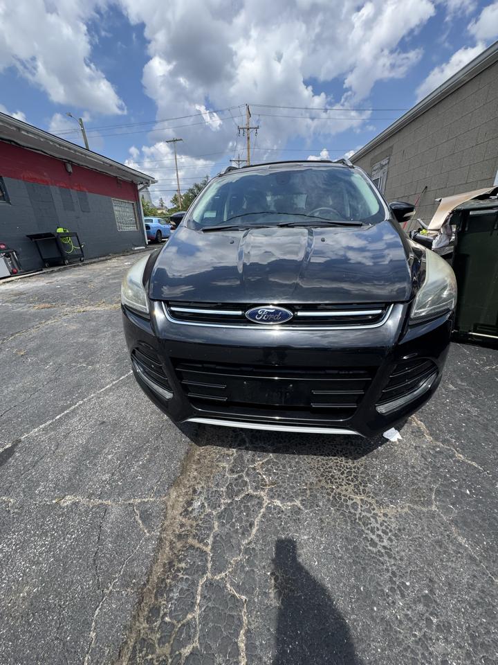 Ford Escape Titanium 4WD 2016