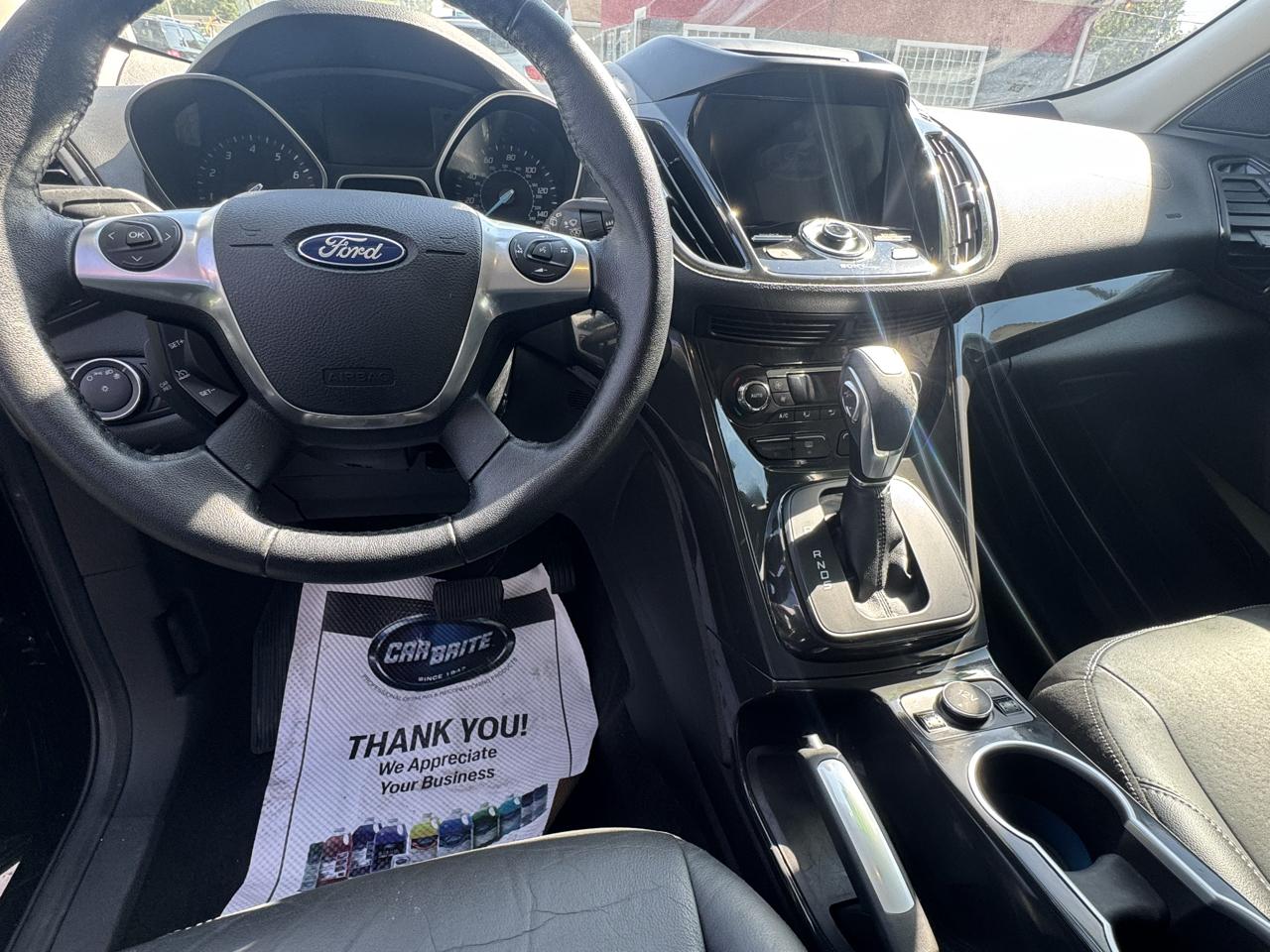 Ford Escape 4WD 4dr Titanium 2016