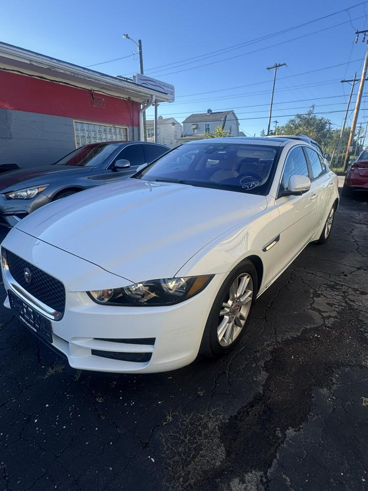 Jaguar XE 20d Premium AWD 2017