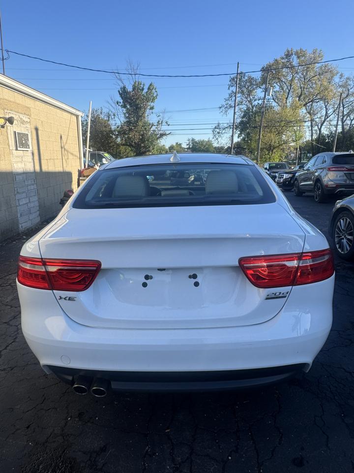 Jaguar XE 20d Premium AWD 2017