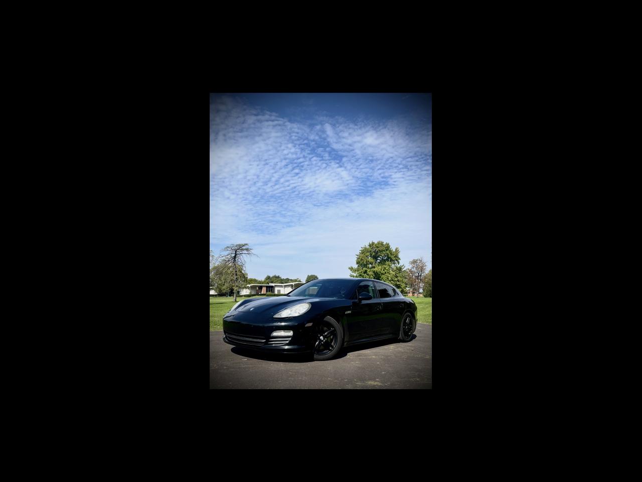 Porsche Panamera 4dr HB 4S 2012