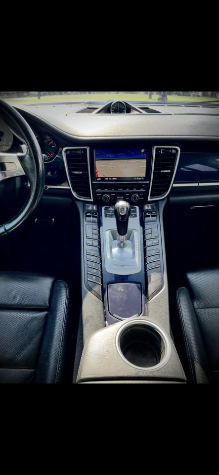 Porsche Panamera 4dr HB 4S 2012
