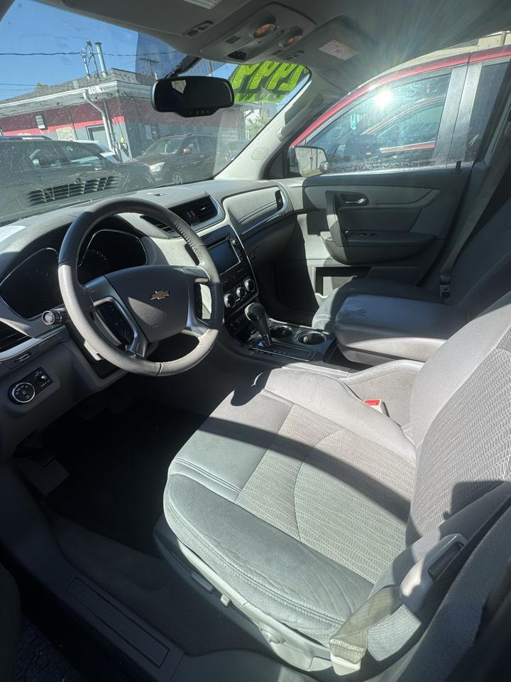 Chevrolet Traverse AWD 4dr LT w/1LT 2016