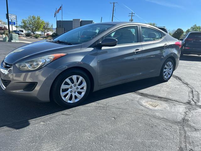 2013 Hyundai Elantra GLS FWD