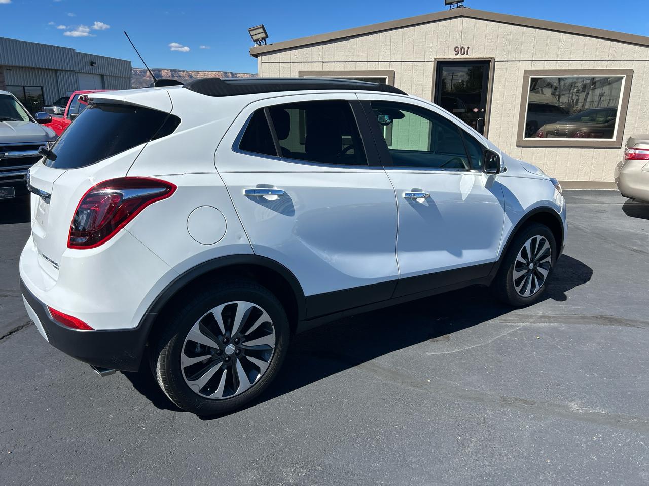 Buick Encore photo 4