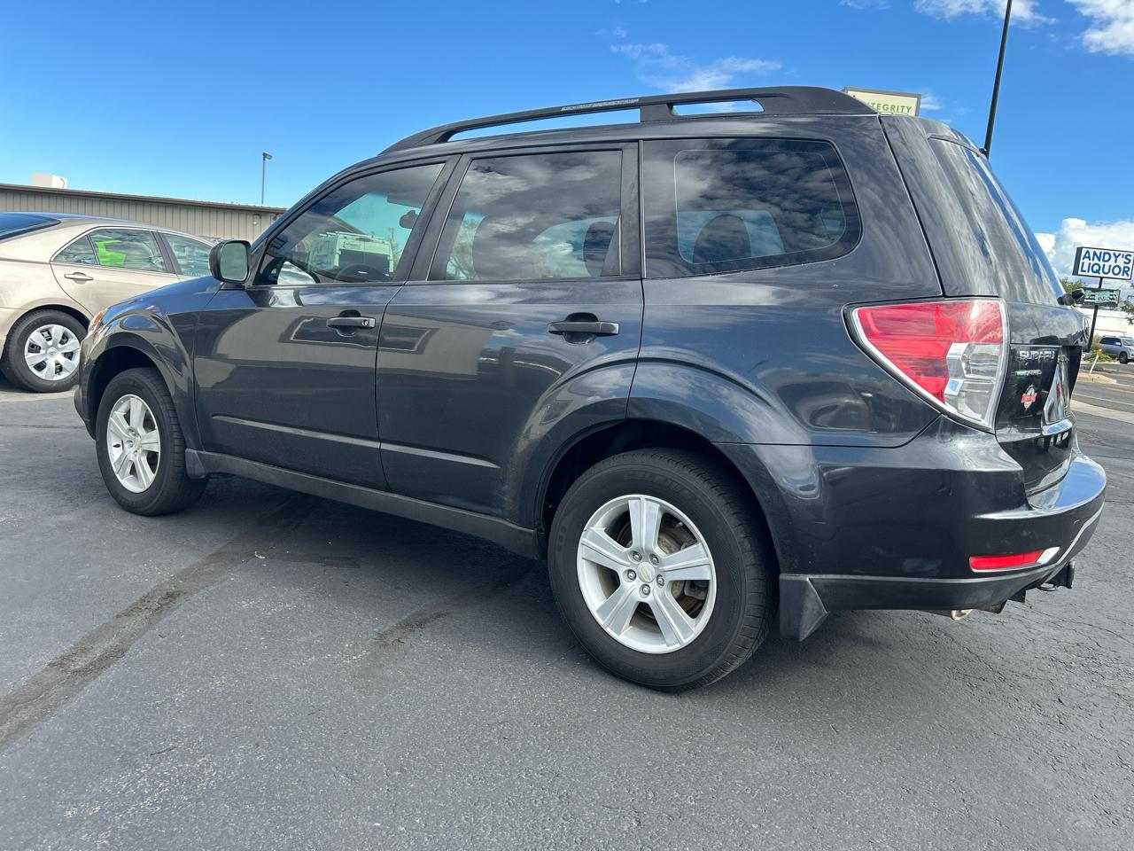 Subaru Forester photo 2