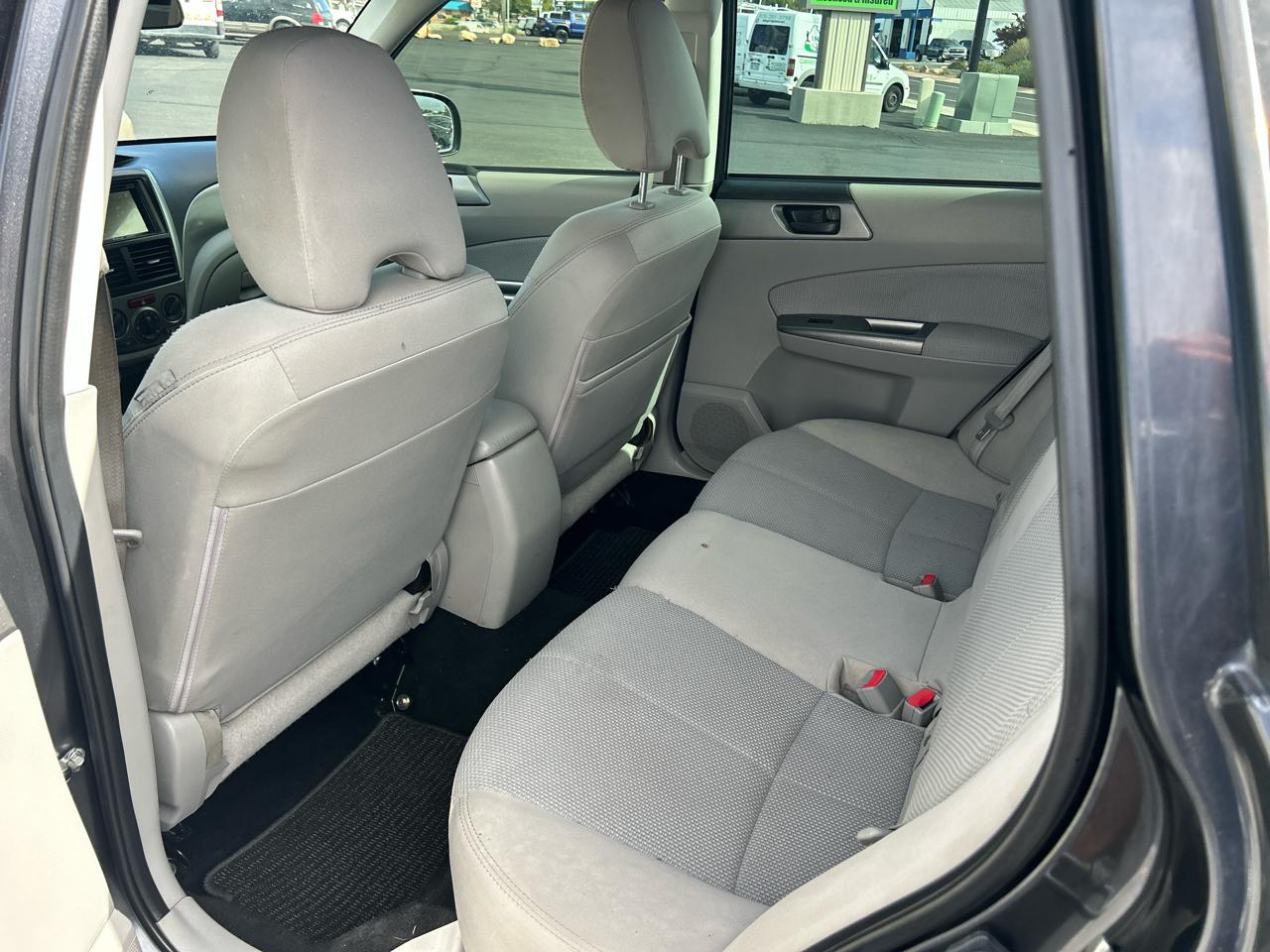 Subaru Forester photo 6