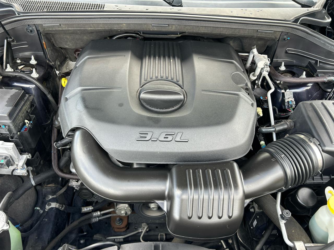 Jeep Grand Cherokee photo 12
