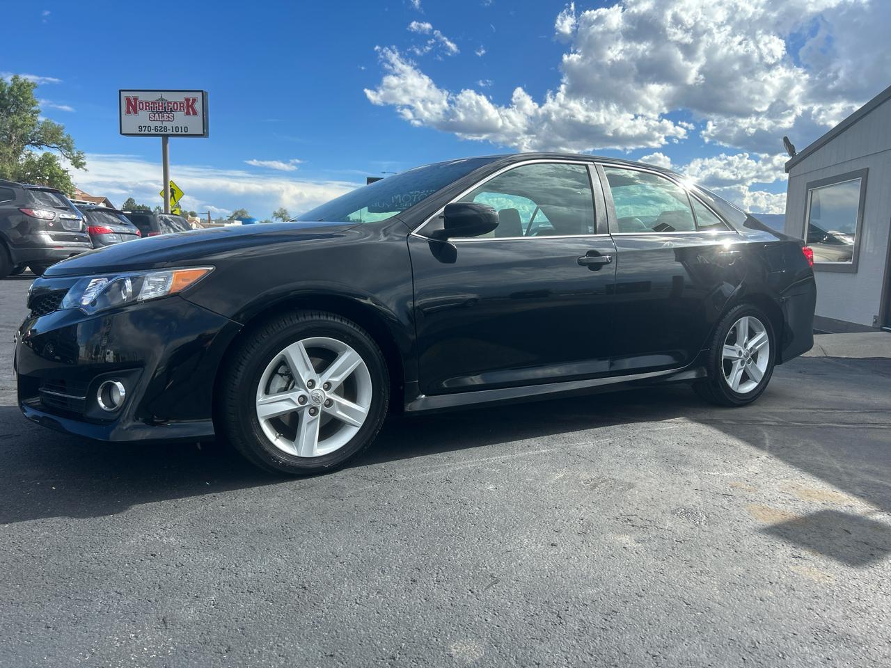 2012 Toyota Camry 4dr Sdn I4 Auto L (Natl)