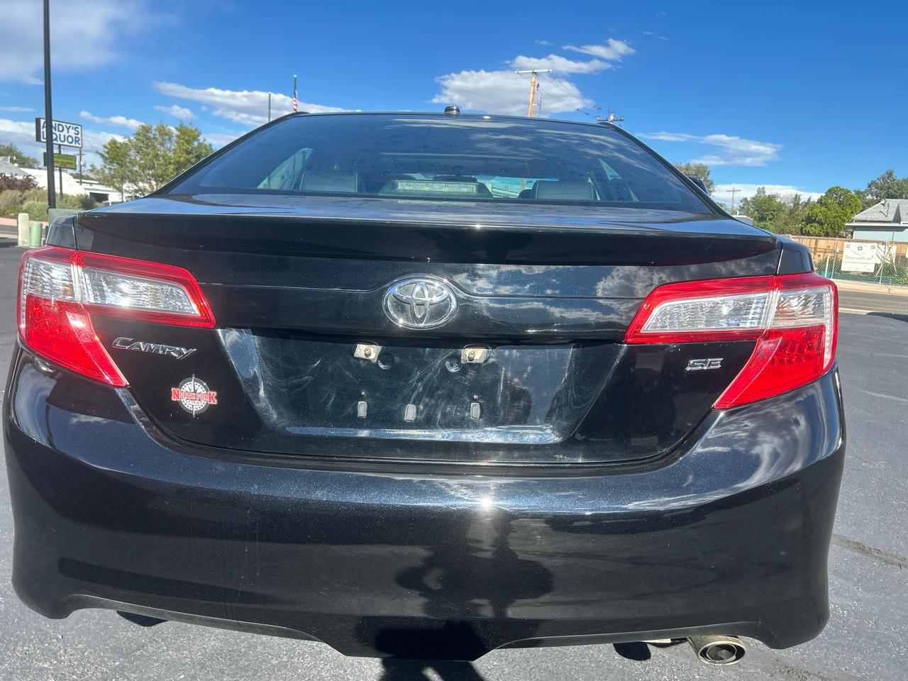 Toyota Camry photo 14