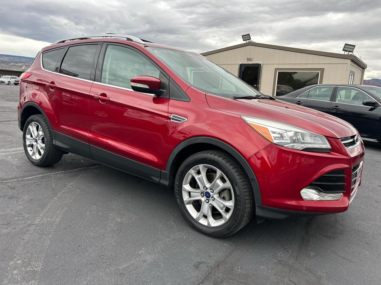 Ford Escape photo 3
