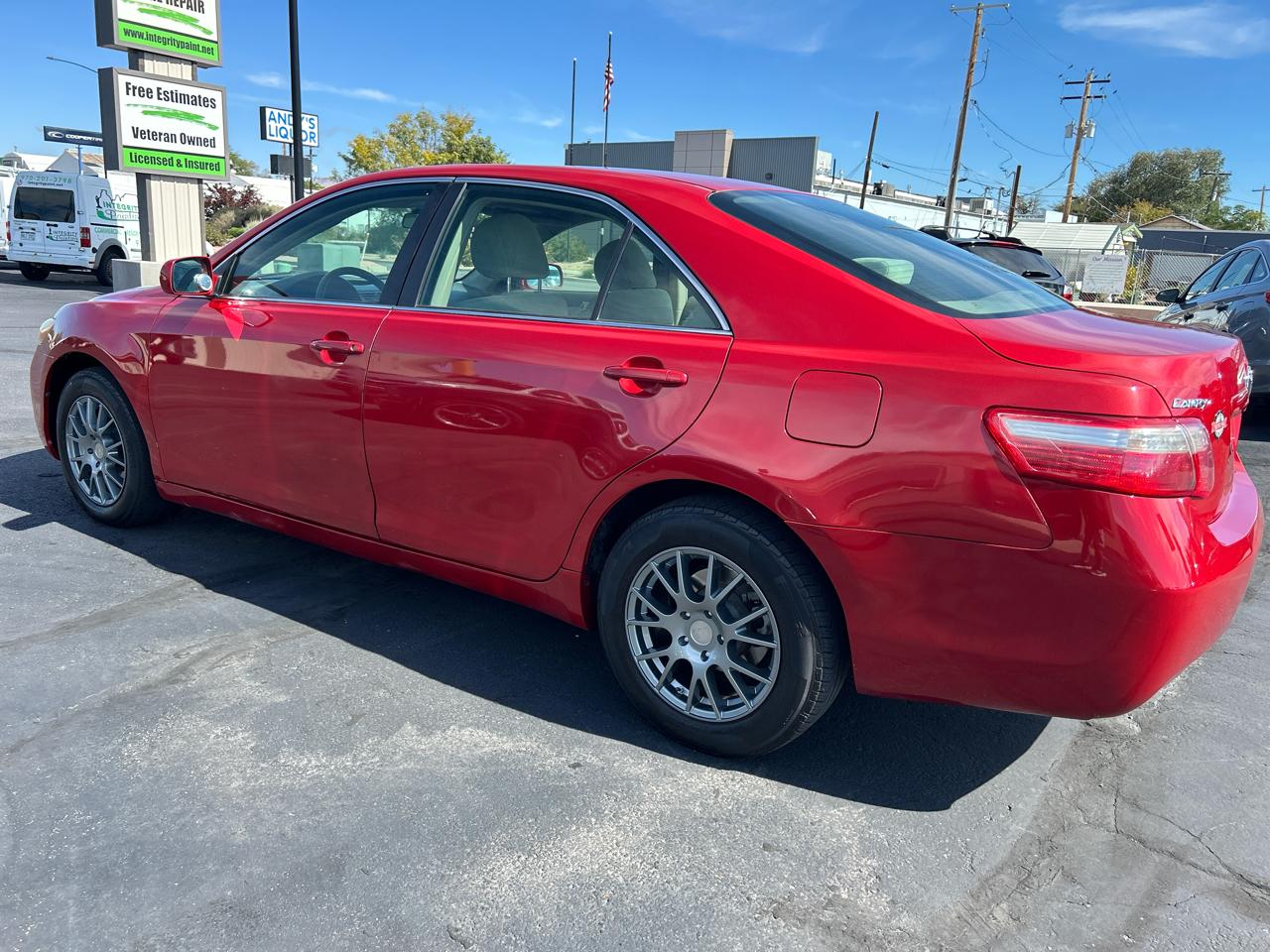 Toyota Camry photo 2