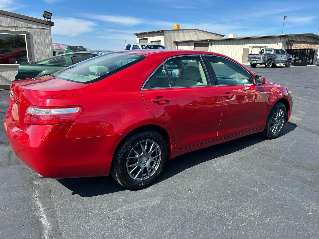 Toyota Camry photo 4