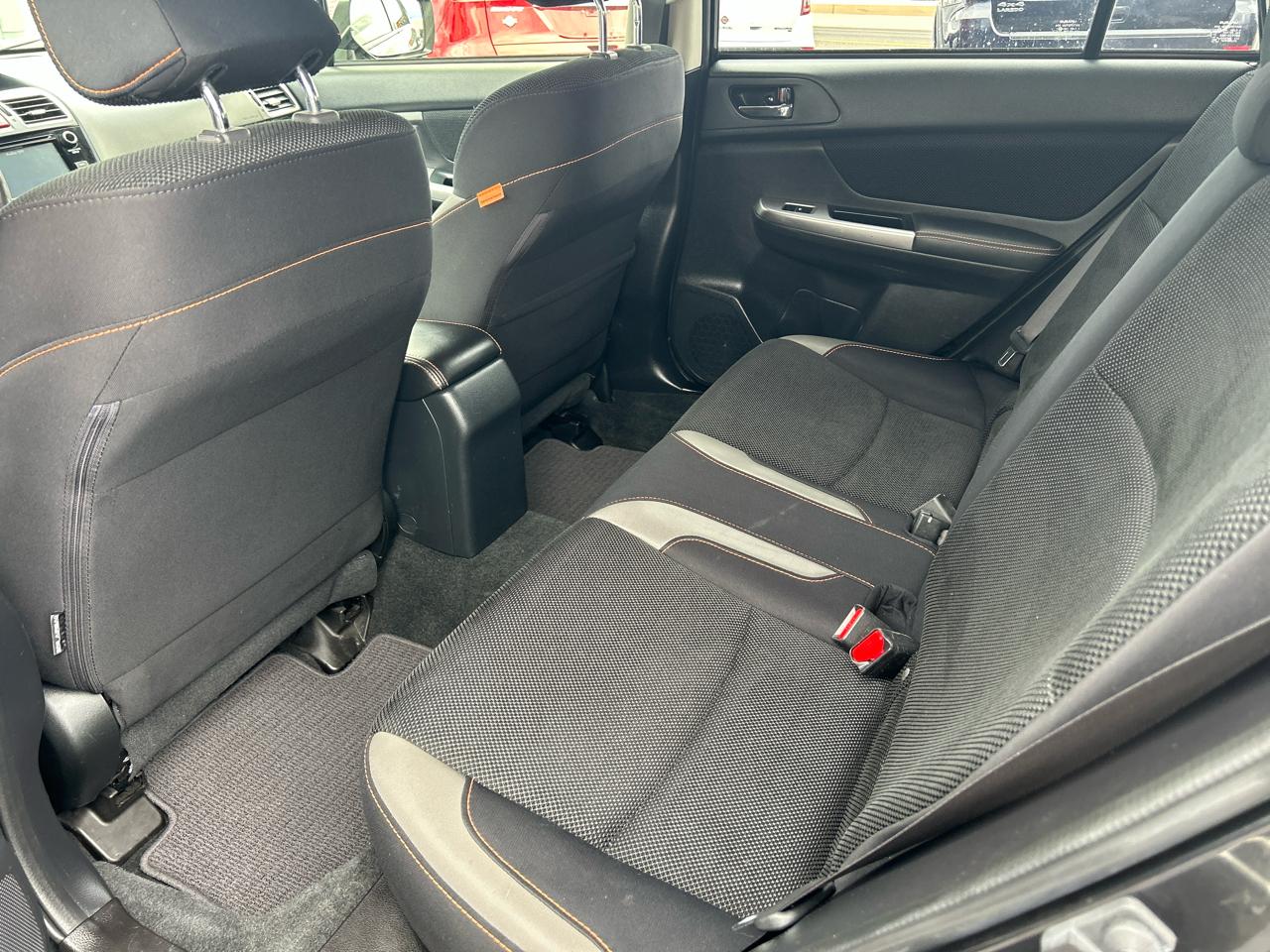 Subaru Crosstrek photo 6