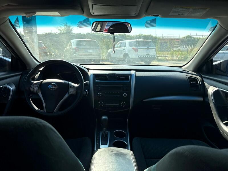 Nissan Altima 2.5 SV 2015 Nissan Altima 2.5 SV 2015