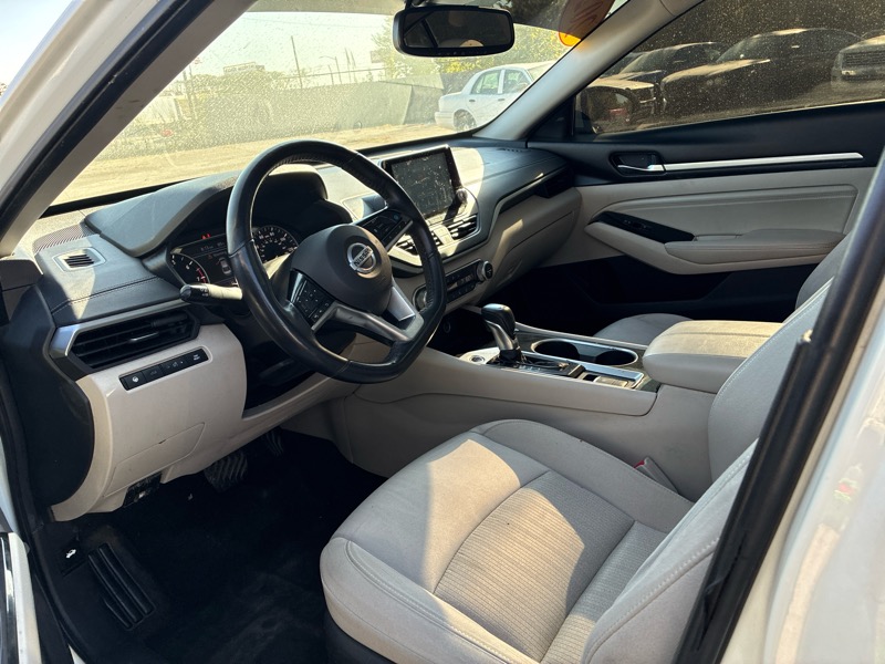 Nissan Altima 2.5 SV 2020 Nissan Altima 2.5 SV 2020