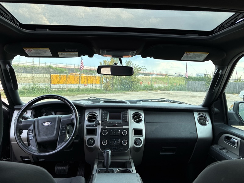 Ford Expedition EL XLT 4WD 2017 Ford Expedition EL XLT 4WD 2017