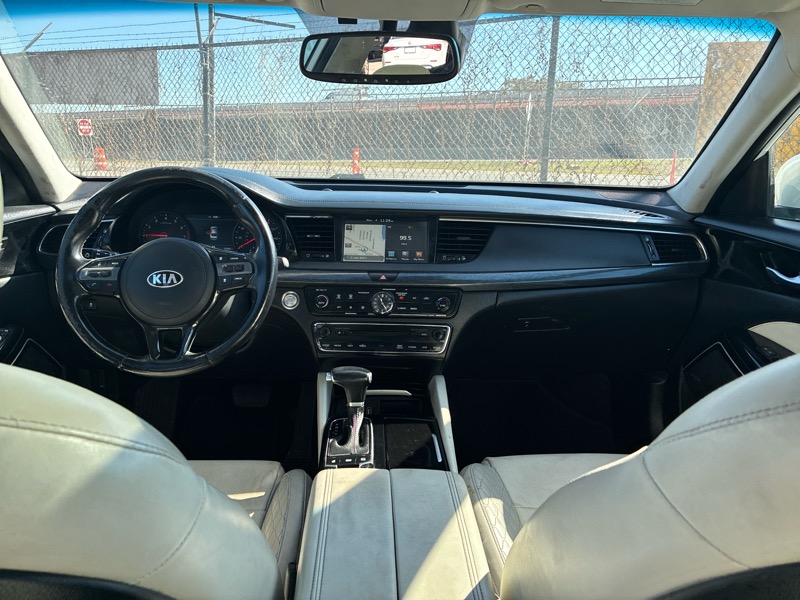 Kia Cadenza Limited 2017