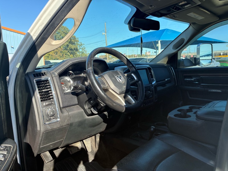 RAM 2500 Laramie Crew Cab SWB 4WD 2014