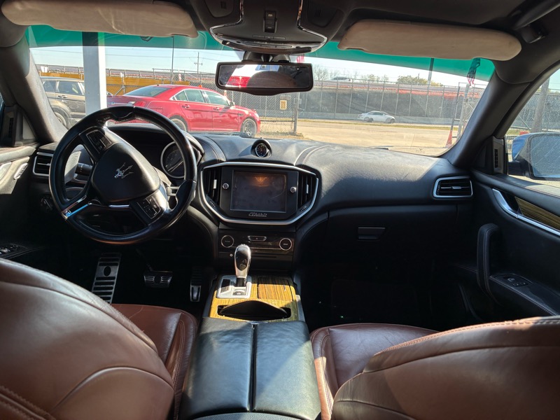 Maserati Ghibli Base 2015