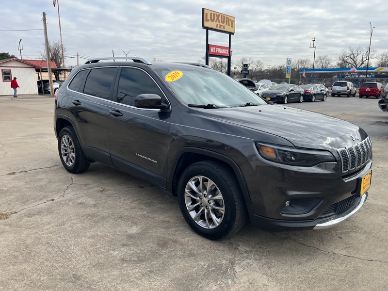 Jeep Cherokee Latitude Plus FWD 2019