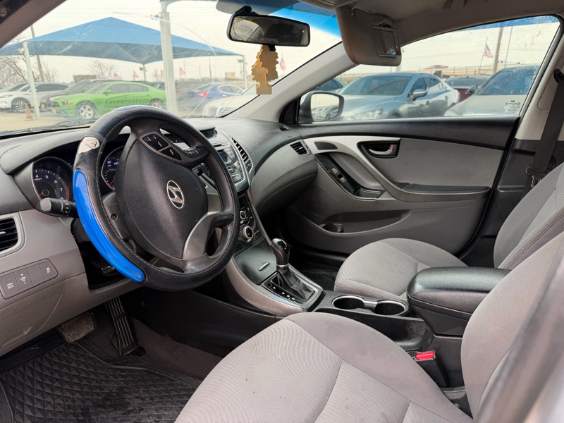 Hyundai Elantra Limited 2014