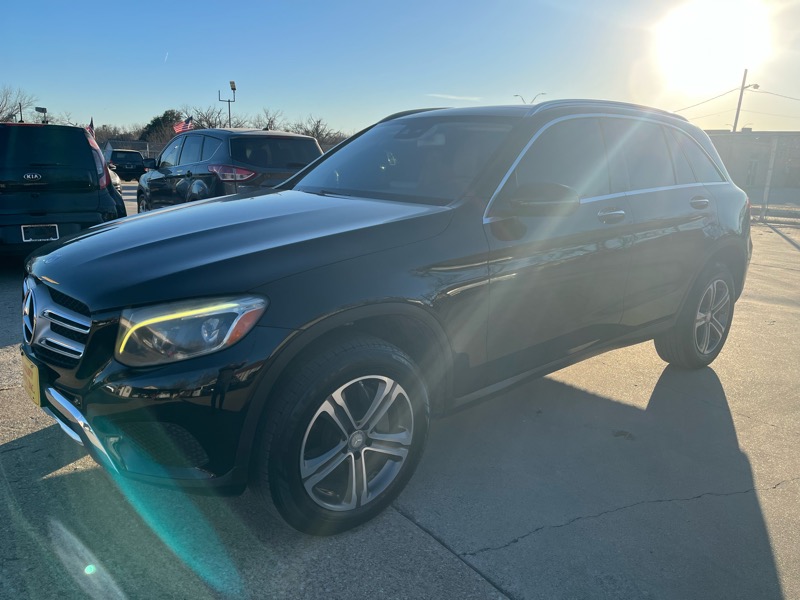 Mercedes-Benz GLC-Class GLC300 4MATIC 2016
