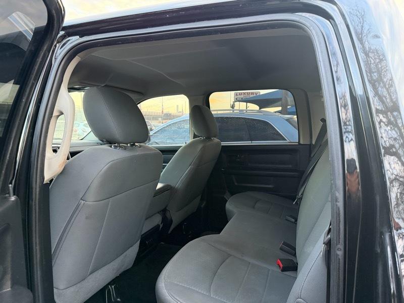 RAM 1500 Tradesman/Express Crew Cab SWB 2WD 2014