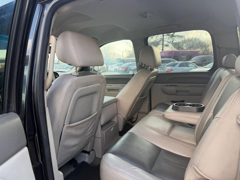 GMC Sierra 1500 SLE Crew Cab 2WD 2010