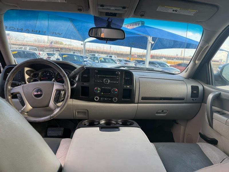 GMC Sierra 1500 SLE Crew Cab 2WD 2010