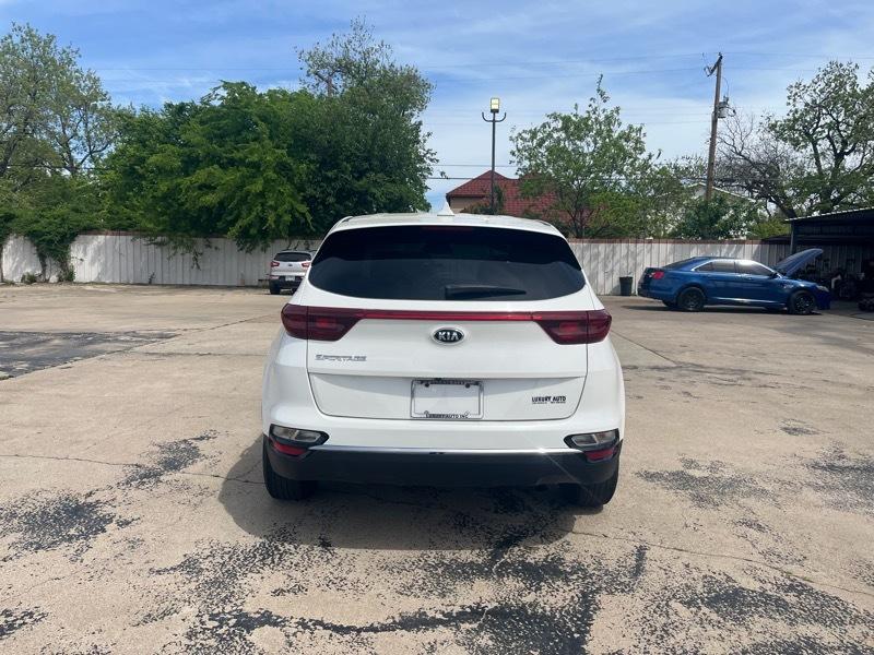 Kia Sportage LX FWD 2022