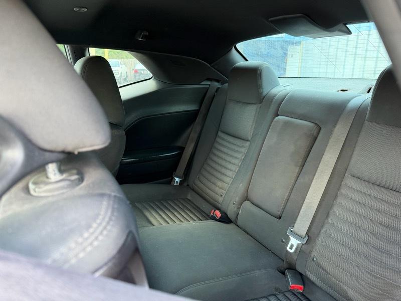 Dodge Challenger SXT 2013