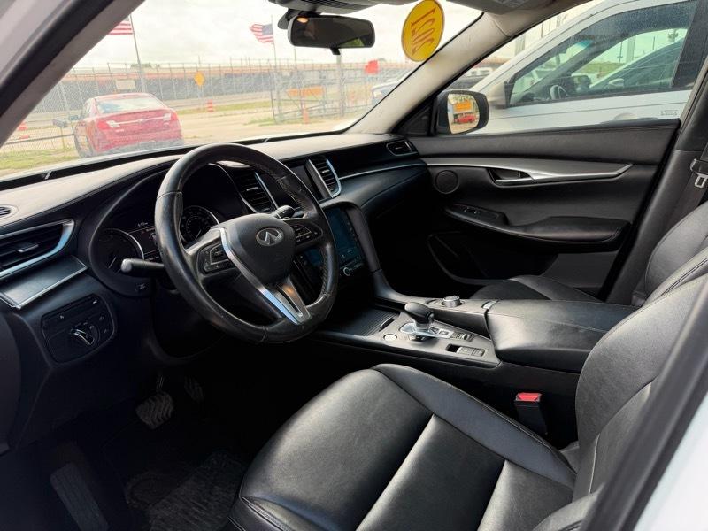 Infiniti QX50 PURE 2021