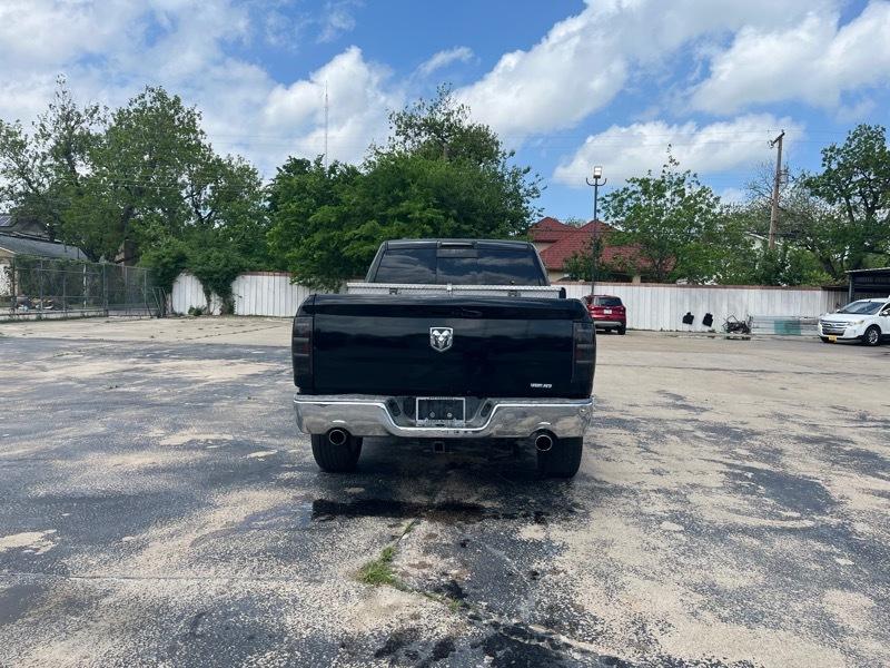 Dodge Ram 1500 SLT Quad Cab 2WD 2015