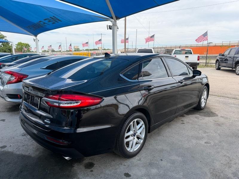 Ford Fusion SE 2020