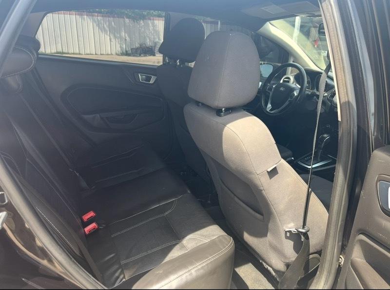 Ford Fiesta Titanium Hatchback 2015