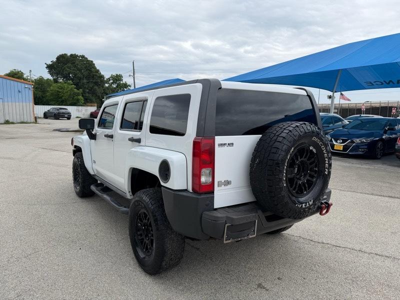 HUMMER H3 Base 2009