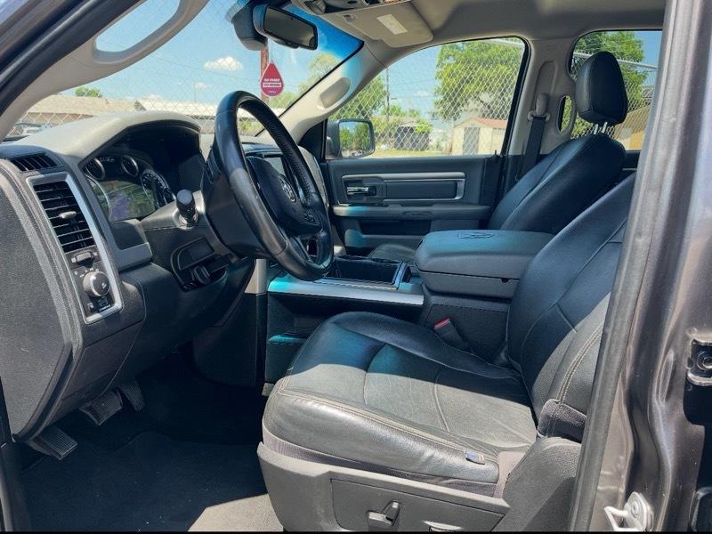 RAM 1500 SLT Crew Cab SWB 4WD 2015