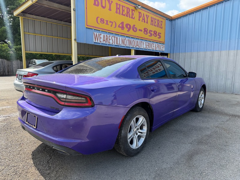 Dodge Charger SE 2015