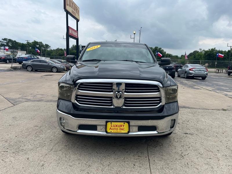 Dodge Ram 1500  2014