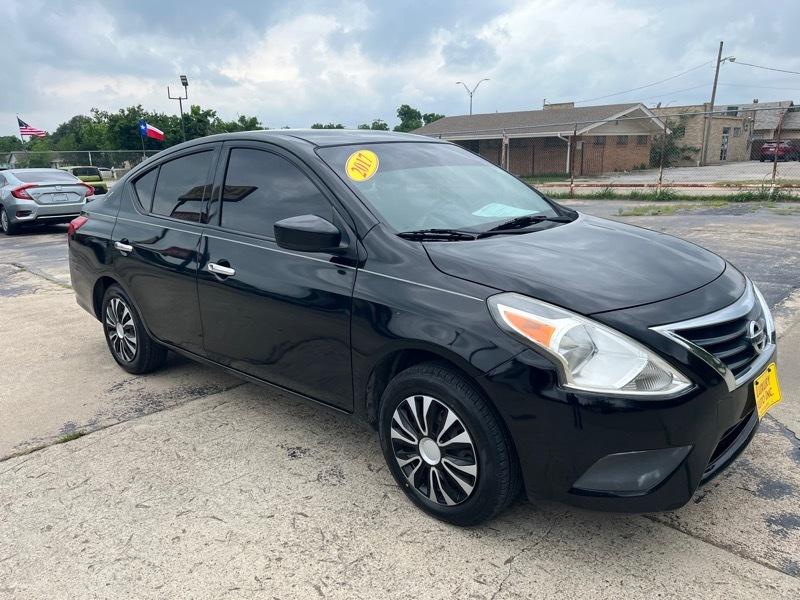Nissan Versa 1.6 S 5M 2017