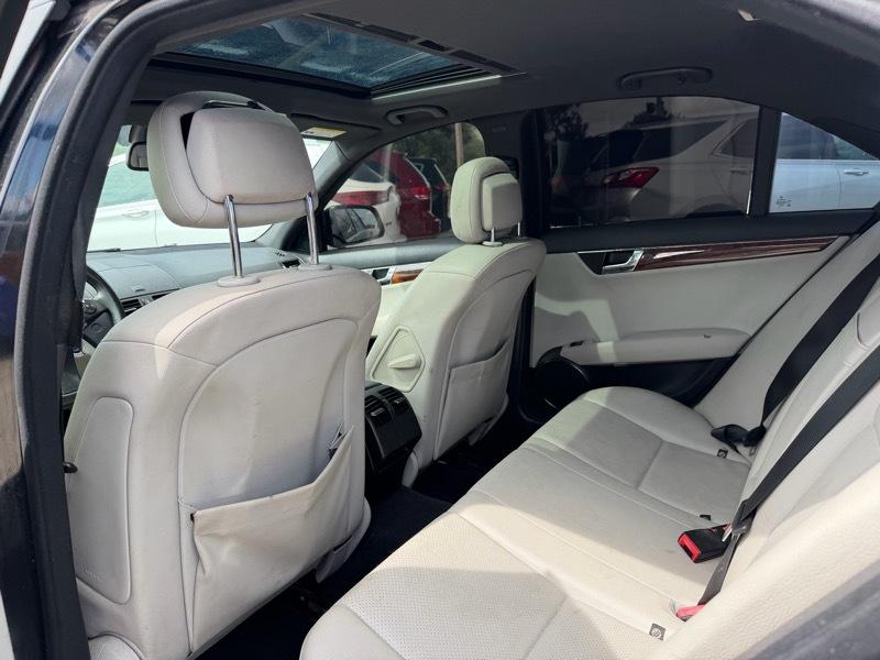 Mercedes-Benz C-Class C300 Luxury Sedan 2009