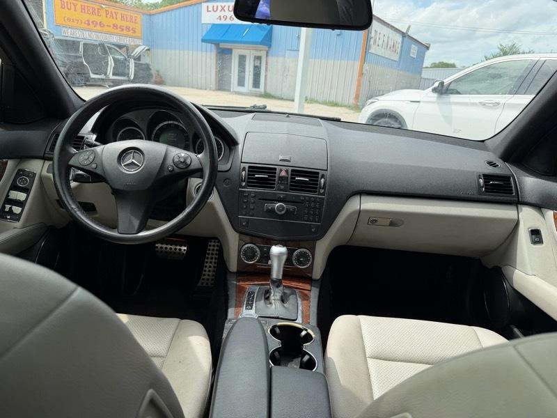 Mercedes-Benz C-Class C300 Luxury Sedan 2009