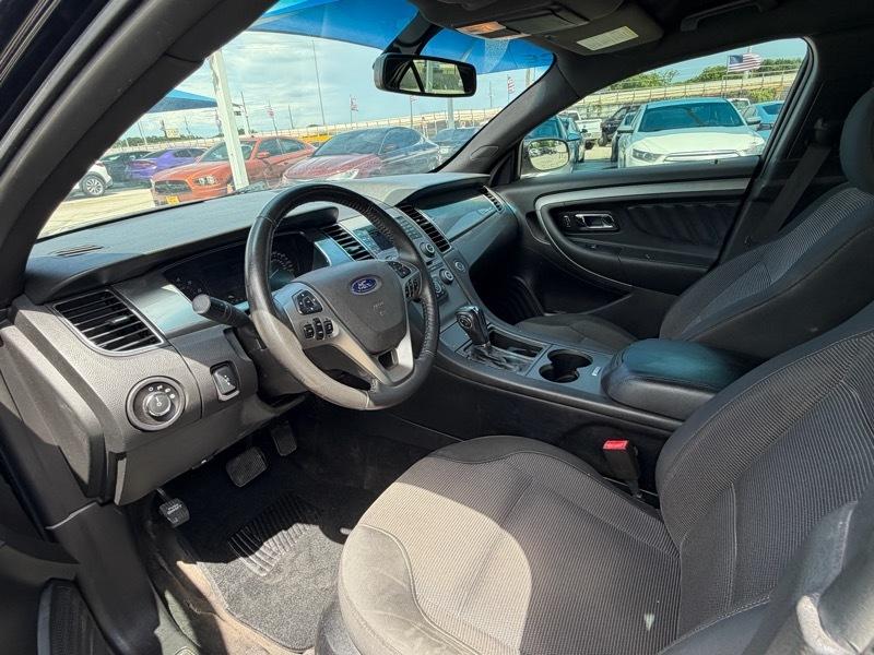 Ford Taurus SEL FWD 2018