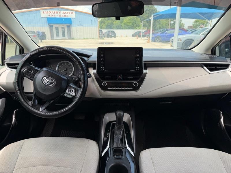 Toyota Corolla LE 2021