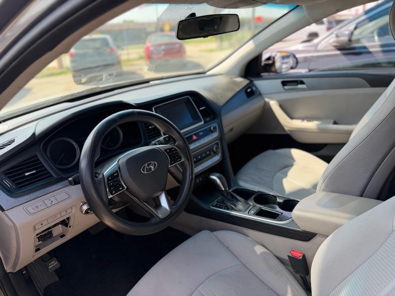 Hyundai Sonata SE 2018