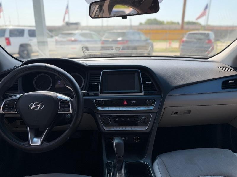 Hyundai Sonata SE 2018