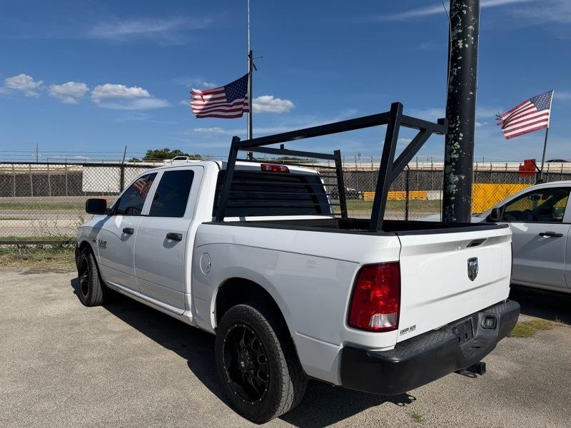 RAM 1500 Tradesman Crew Cab SWB 2WD 2017