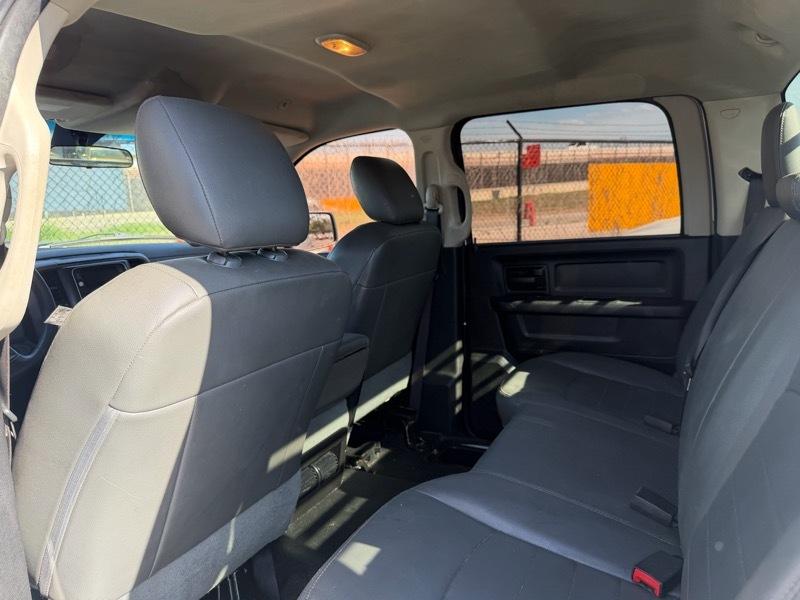 RAM 1500 Tradesman Crew Cab SWB 2WD 2017