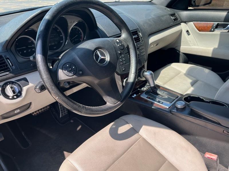 Mercedes-Benz C-Class C300 Luxury Sedan 2009